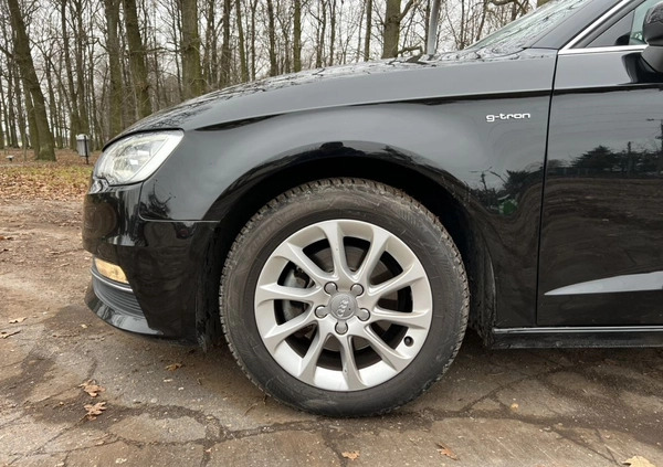 Audi A3 cena 55100 przebieg: 155000, rok produkcji 2016 z Kleszczele małe 407